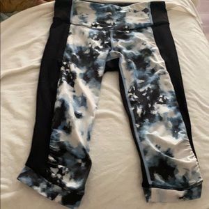 Lululemon Pace Crop w/ Full-On Luxtreme (6)